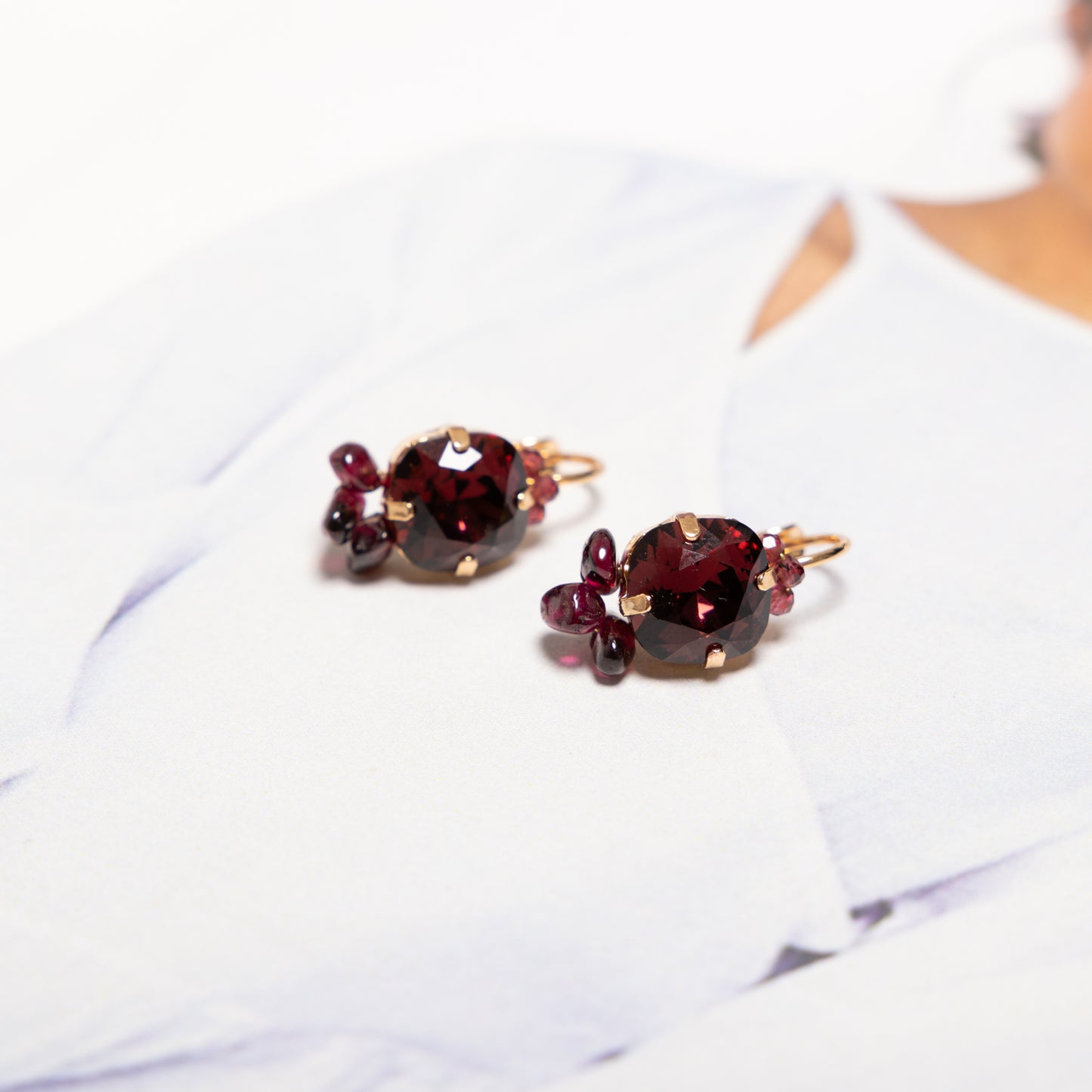 Classic Fantasy Bordeaux Swarovski