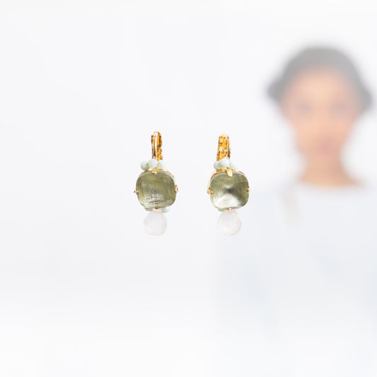 Classic Royal Vintage Iced Green Crystal Drop